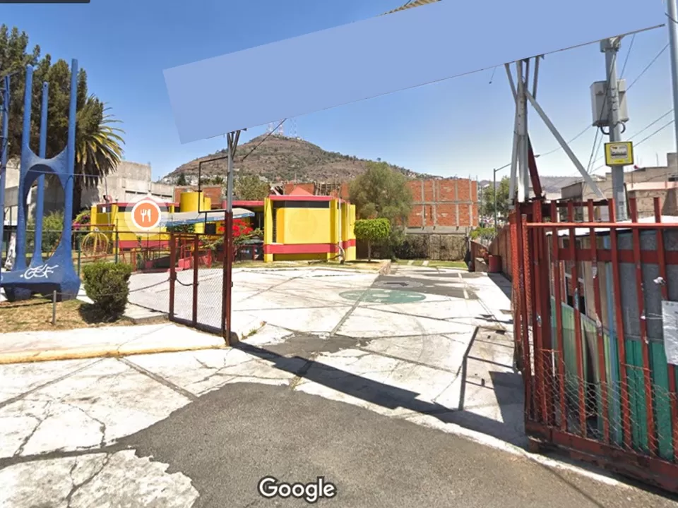 En Esquina con excelente u